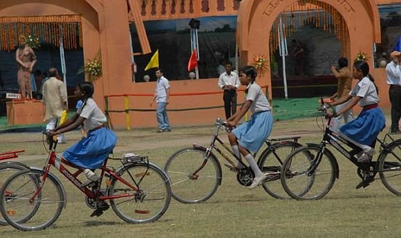 Mukhyamantri Balika Cycle Yojana in Bihar